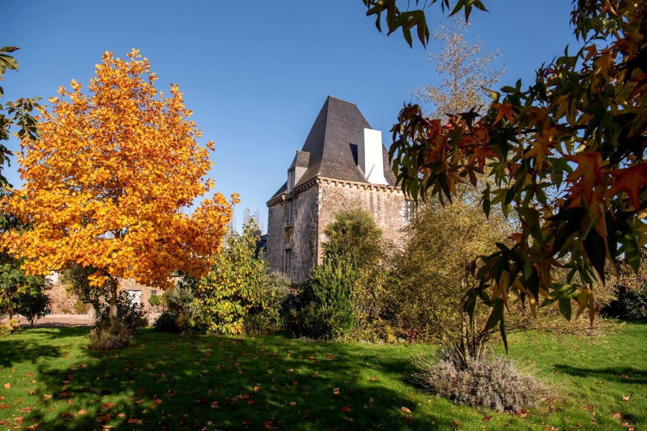 Manoir De Sevin Bed & Breakfast Plerguer Exterior photo